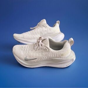 Nike Wmns 9.5 Reactx Infinity Run 4 WhiteMetallicSilver Women Running DR2670-102